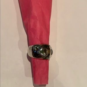 Sterling silver and abalone ring